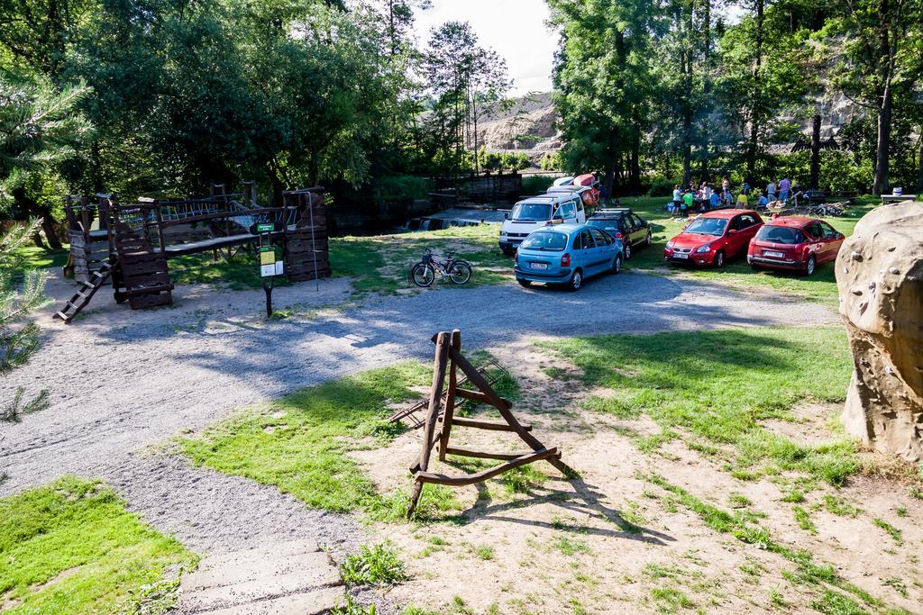 Turisticka Ubytovna Cakle Ústí nad Orlicí エクステリア 写真